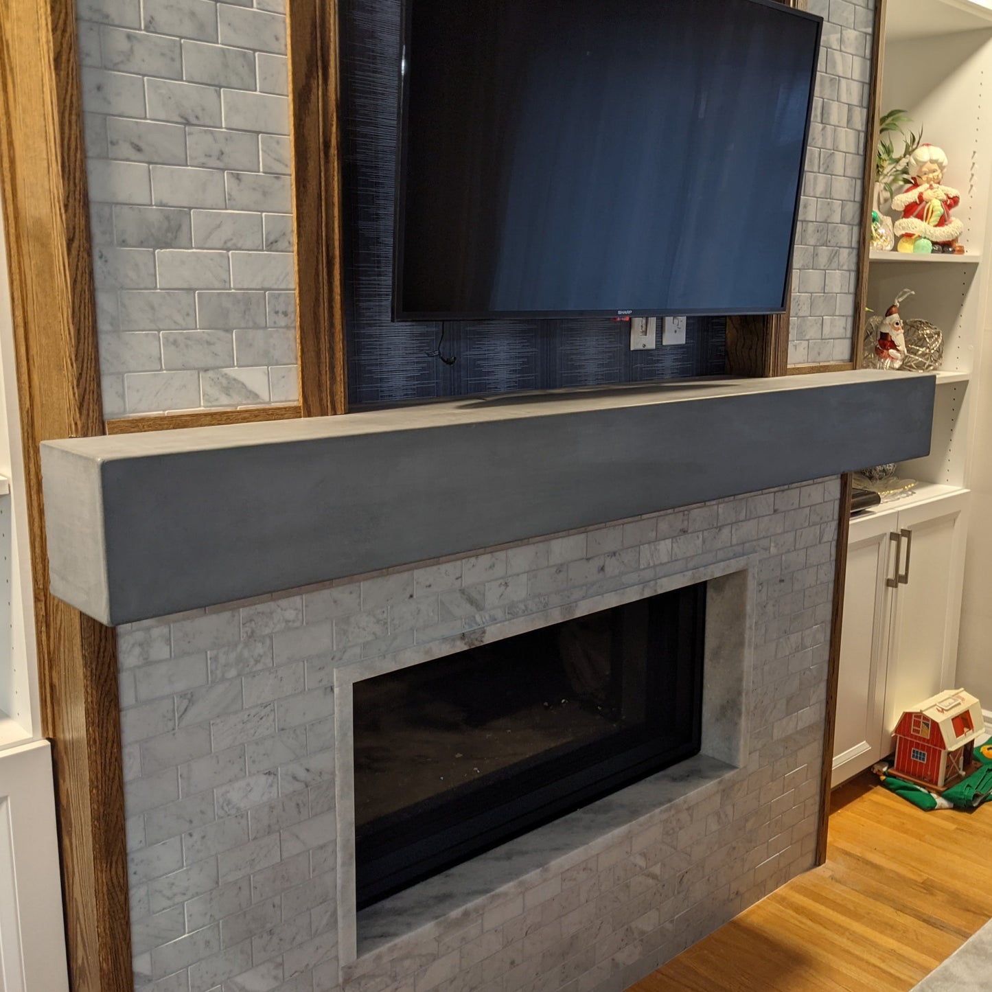 Cube Mantel