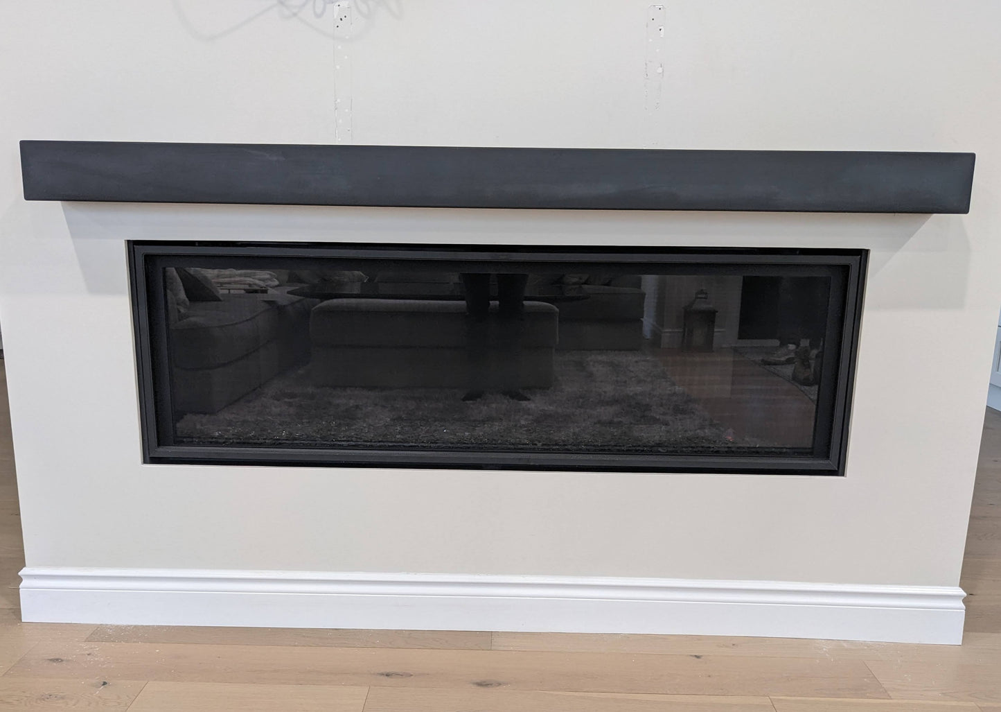 Cube Mantel